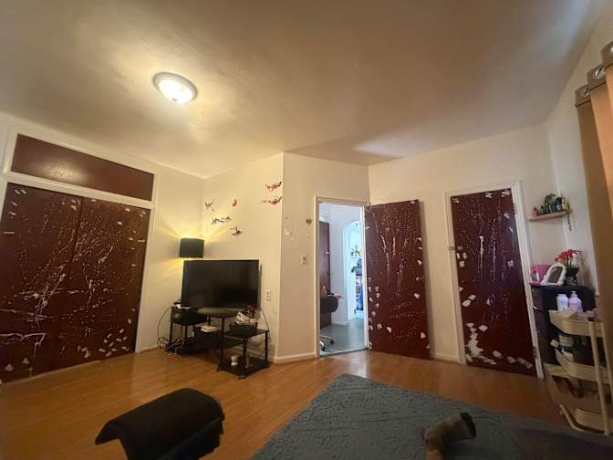 Ali's room