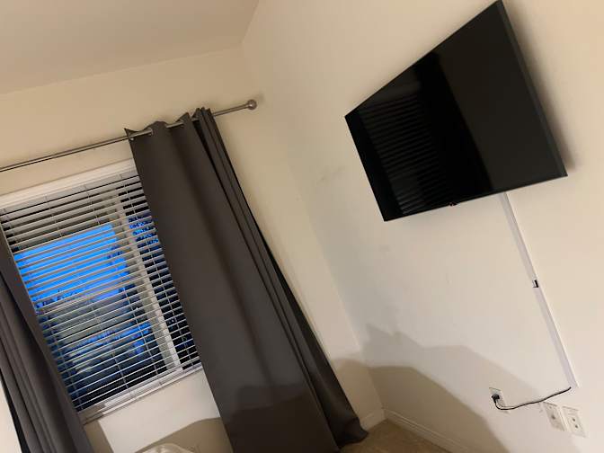 Eloísa flores's room
