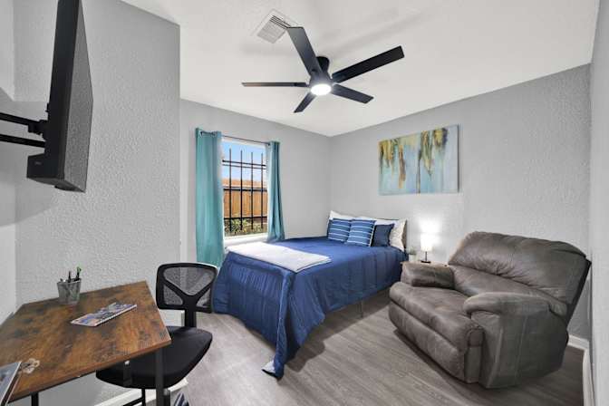 PadSplit's room