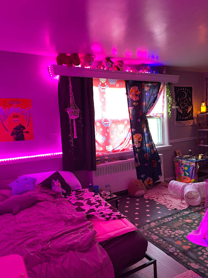 Nova's room