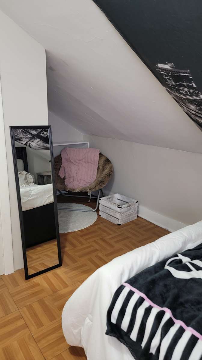 Ella's room