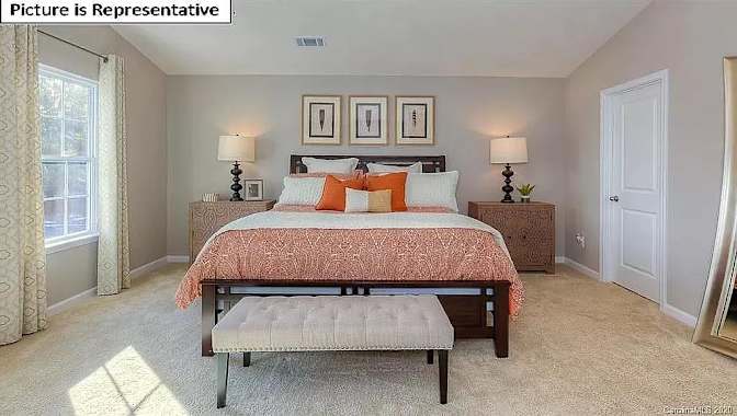 Alcove Rooms's room