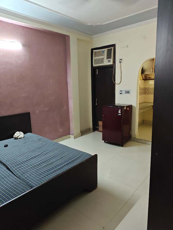Shanuj's room