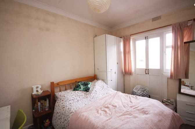 Anna's room