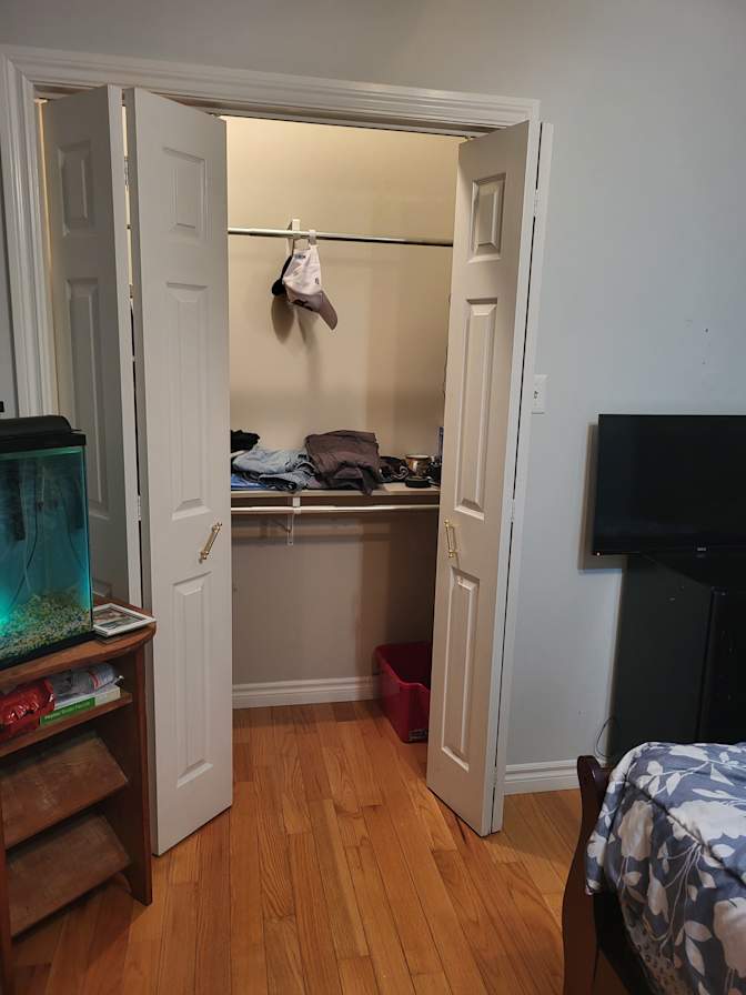 Rhonda's room