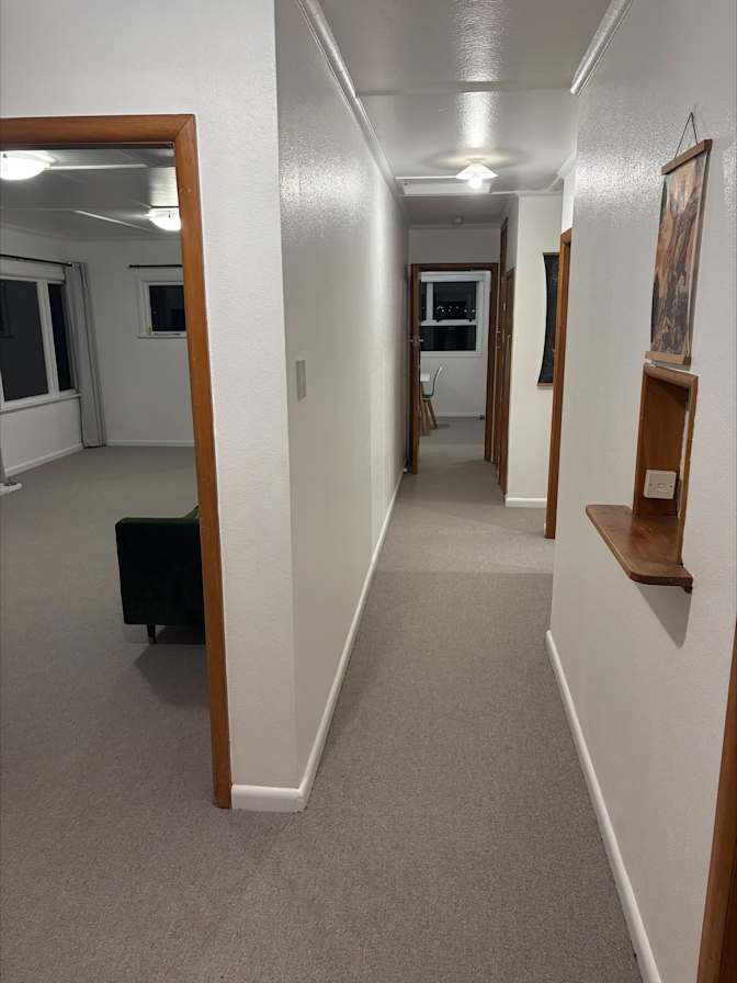 Tom's room