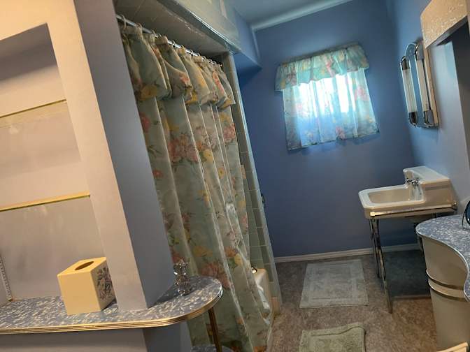 Roselene Jules's room
