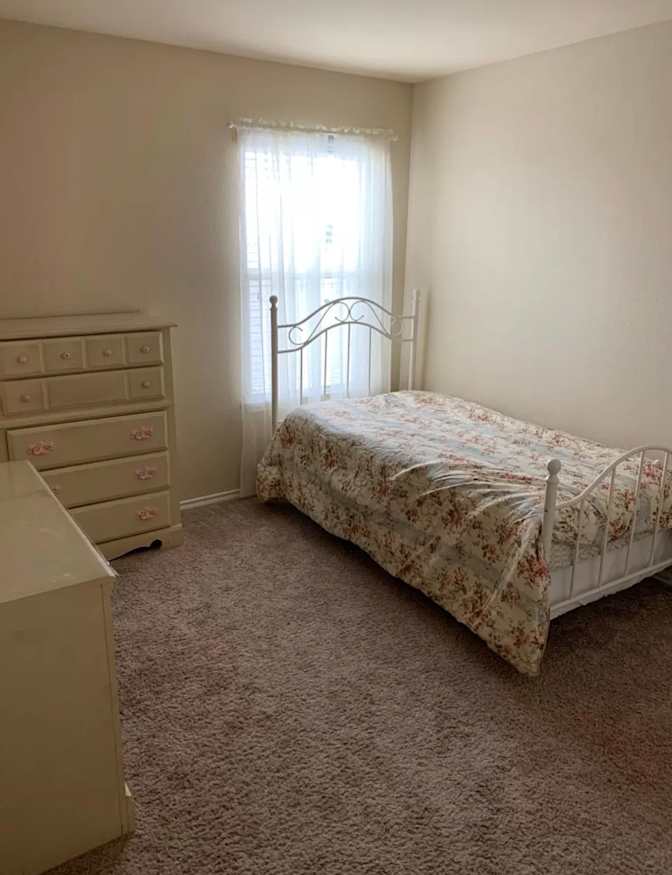 Mohima's room