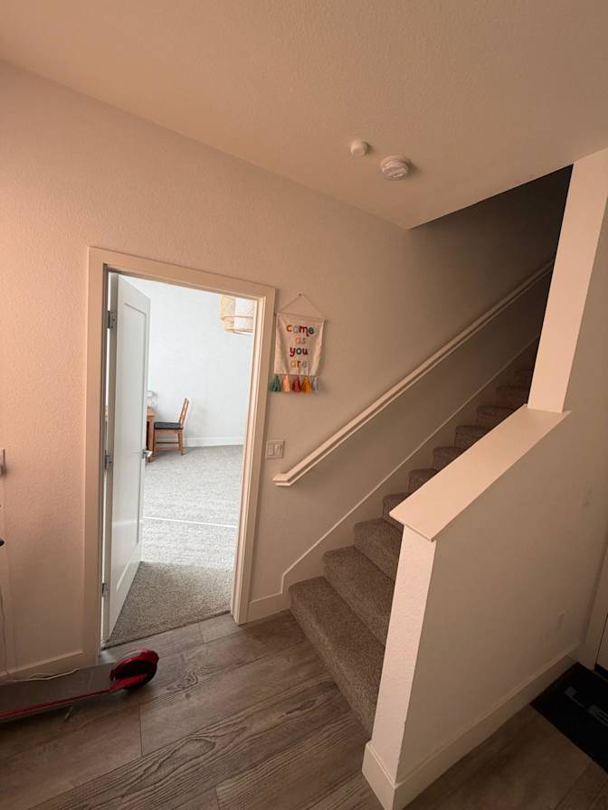 Karthik Ramakrishna's room