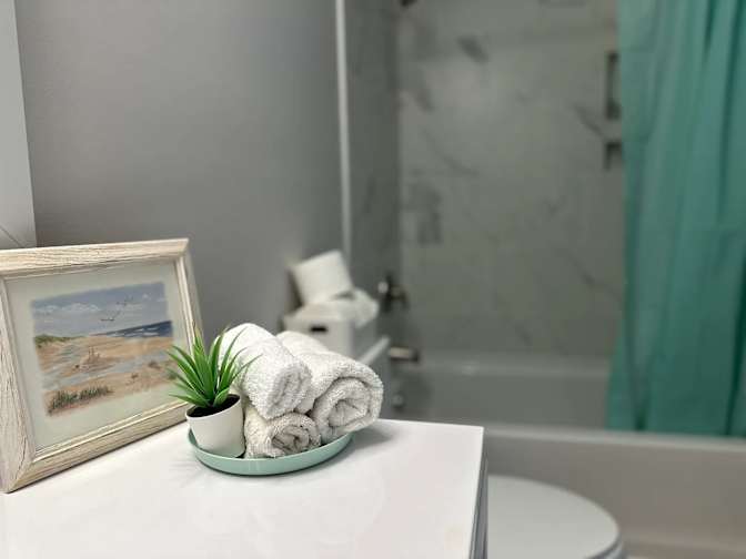 Alcove Rooms's room