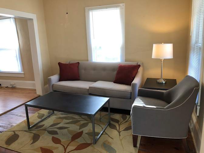 Alcove Rooms's room