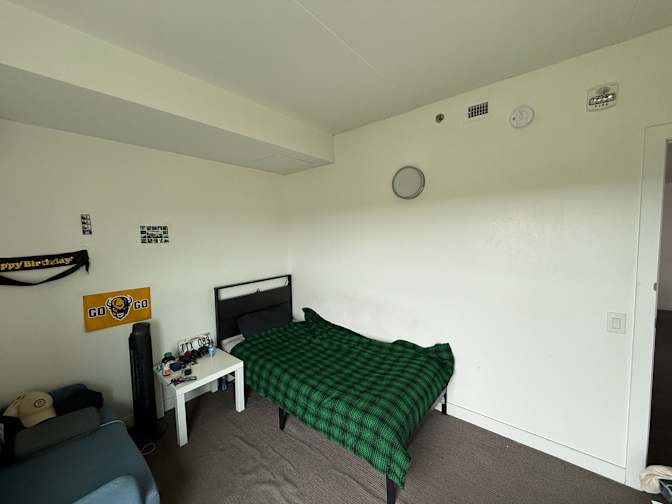William's room