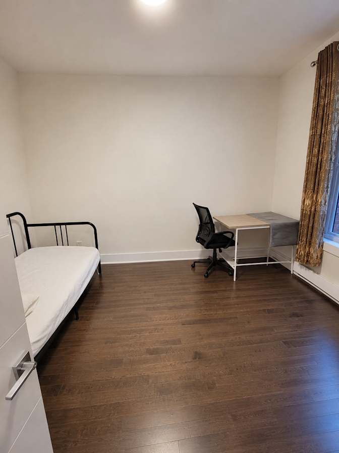 Sunny's room