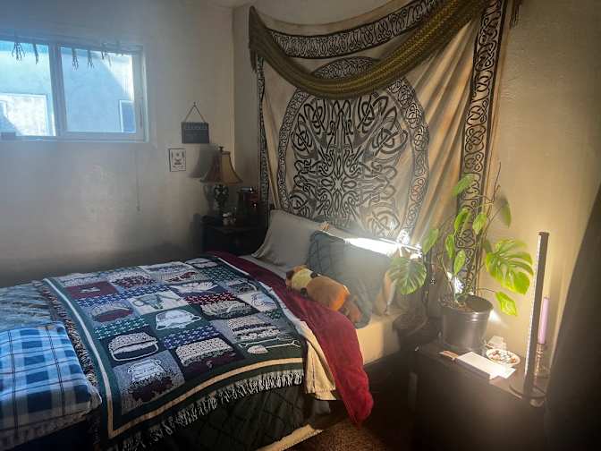 Hannah's room
