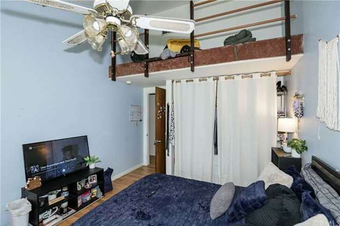 Rohtash's room