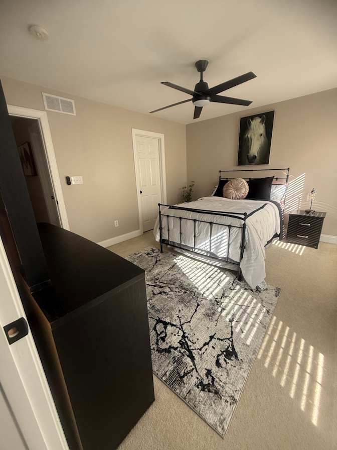 Nicole's room
