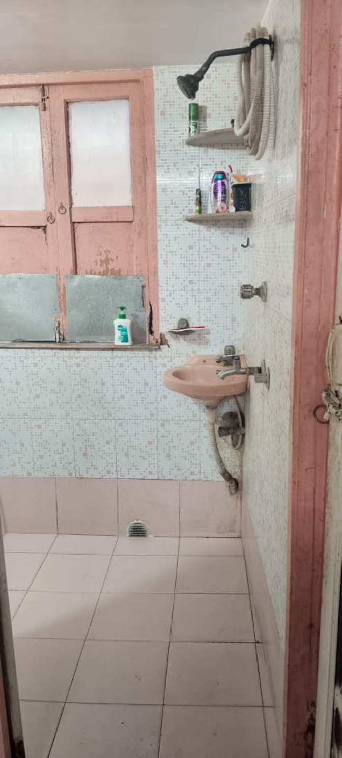 Anubhav Megotia's room