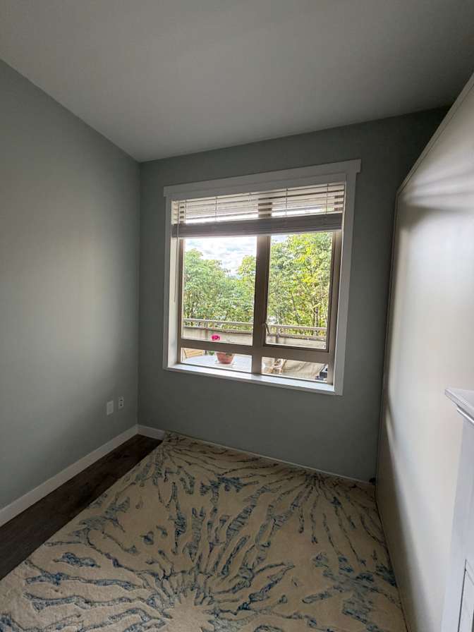 G's room