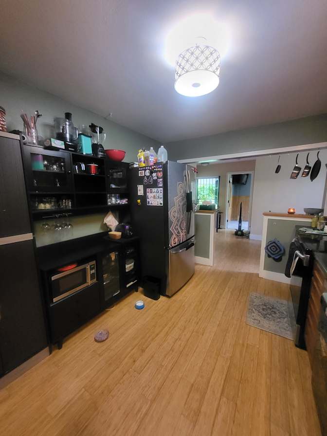 Hannah's room
