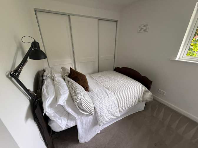 David Conor's room