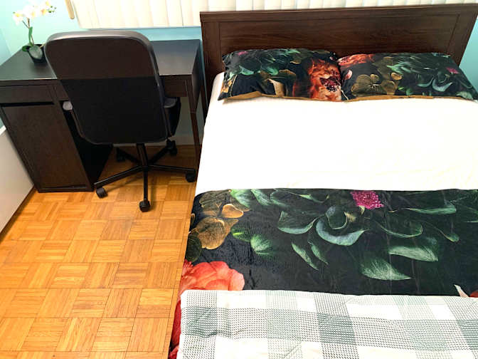 Varghe's room