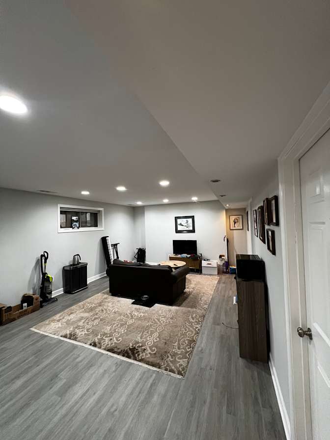 HGomez's room