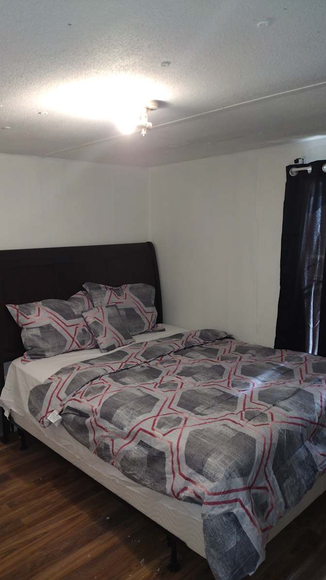 Mykh's room