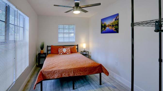 PadSplit's room