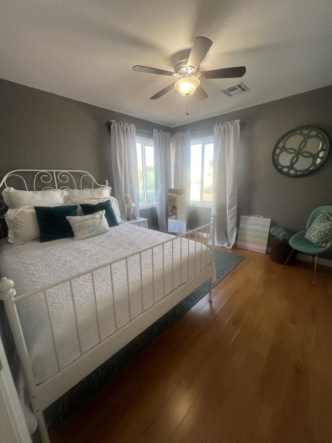 Diana's room