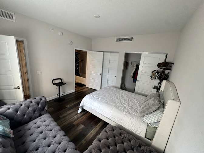 Courtney's room