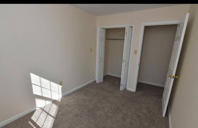 Nayara's room