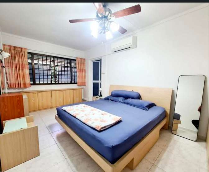 Sarika's room