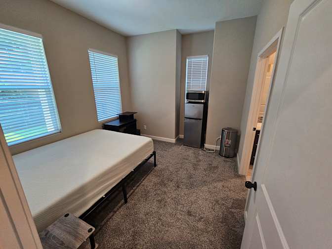 Emerald's room