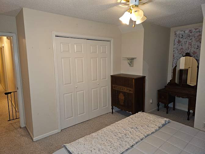 Victor Gaylord's room