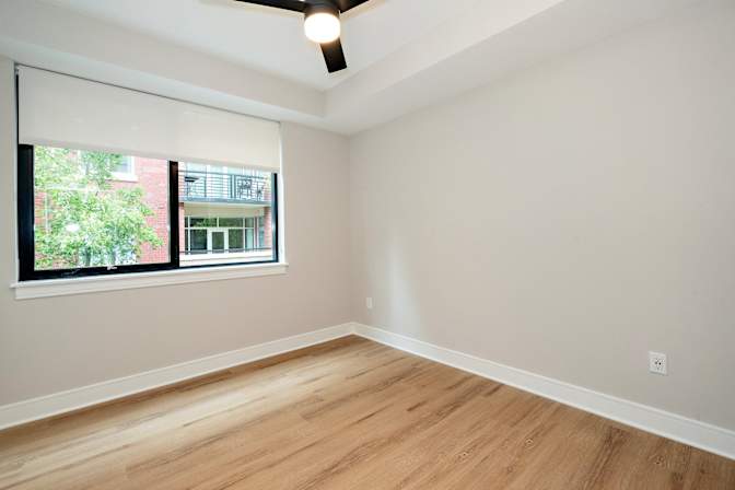 Alcove Rooms's room
