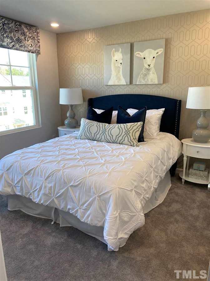 Alcove Rooms's room