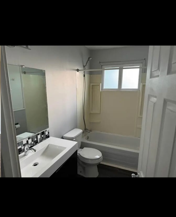 Otitodirichukwu Nwangoro's room