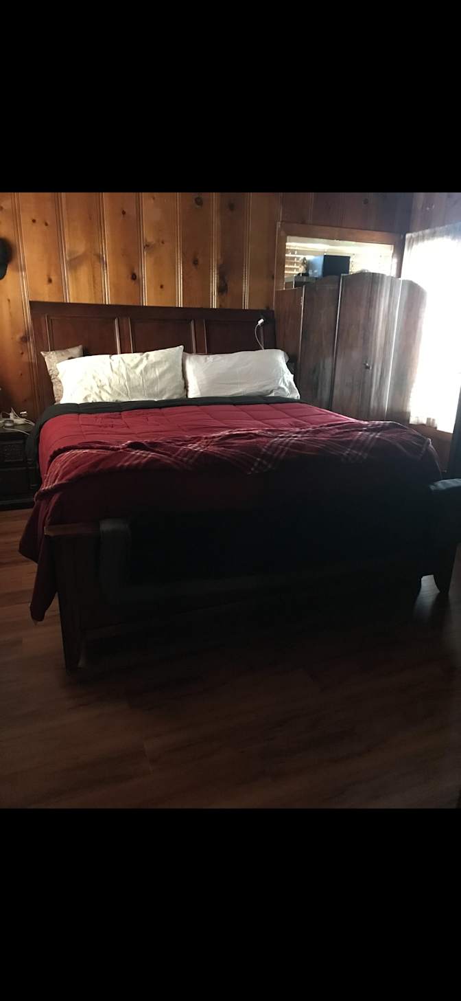 TahoeandSanFran's room