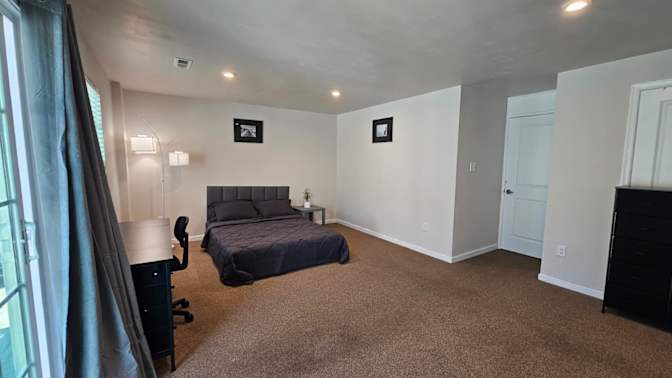 Ben's room
