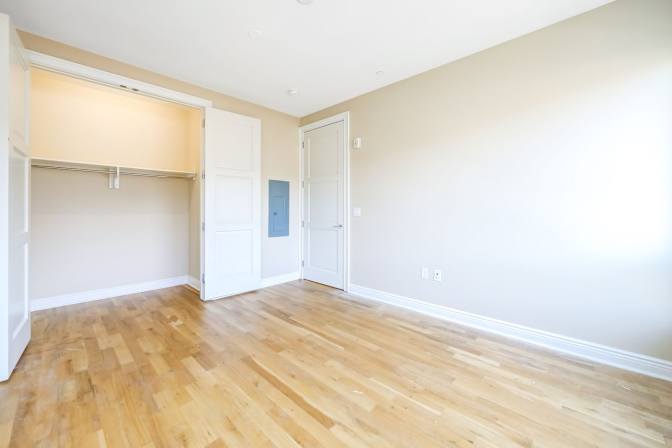 Suzanne's room