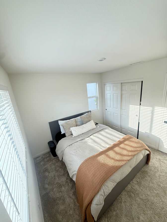 Jose Lopez's room