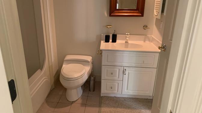 Alcove Rooms's room