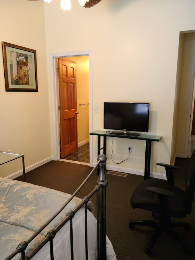 aniesa ali's room