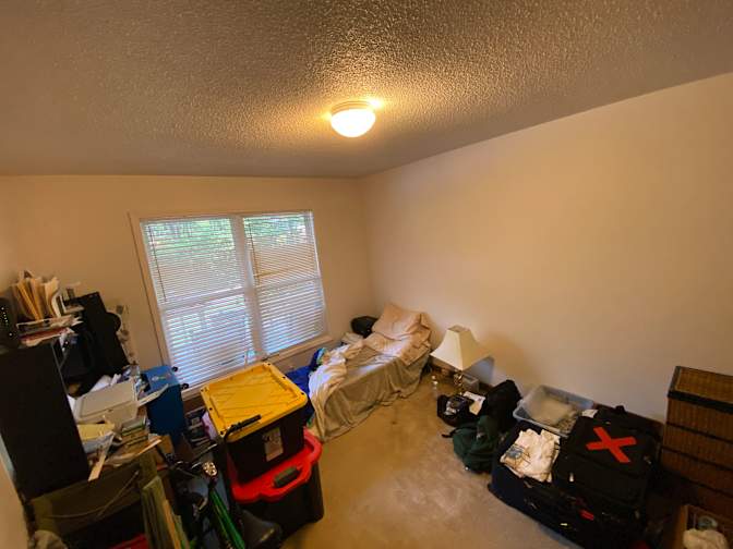 Alcove Rooms's room