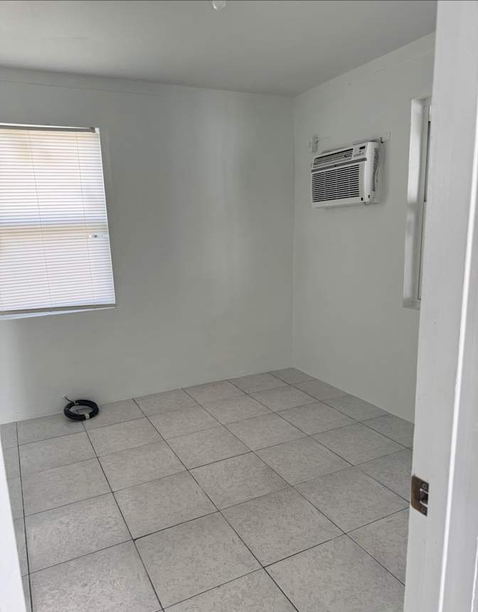 Stephanie's room