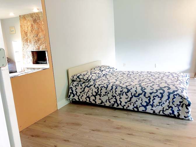 Hamid Reza's room