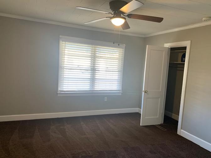 Alcove Rooms's room