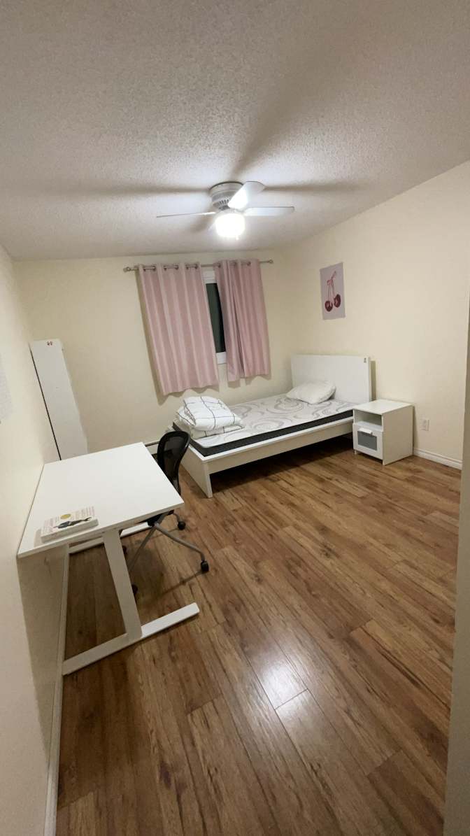 R's room