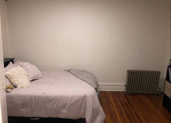 Agnes's room