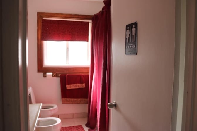 Minski's room